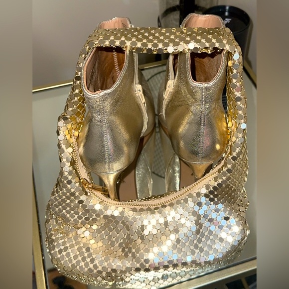 Express gold ankle boot, size 9 - Picture 3 of 4